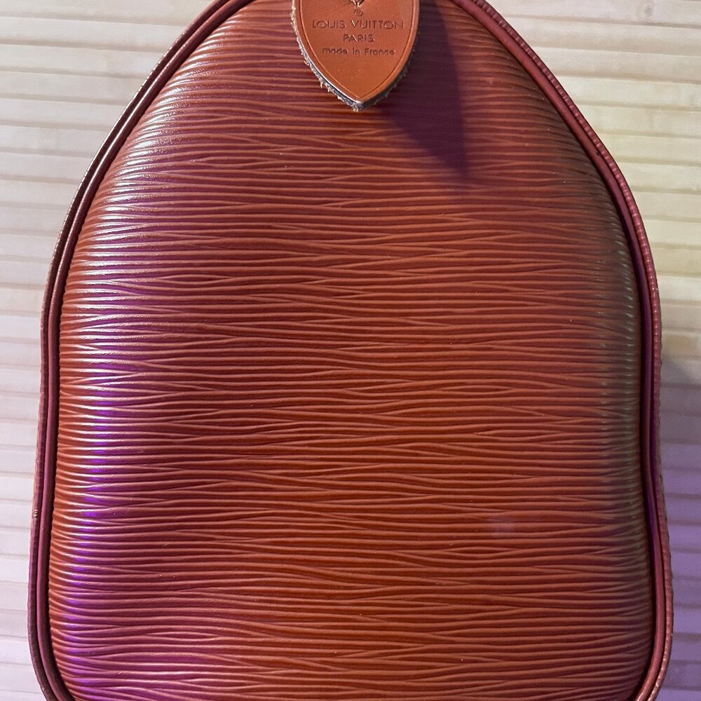 Louis Vuitton Epi cognac leather Speedy 25 W/ LV LOCK AND KEY. - Picture 3 of 12